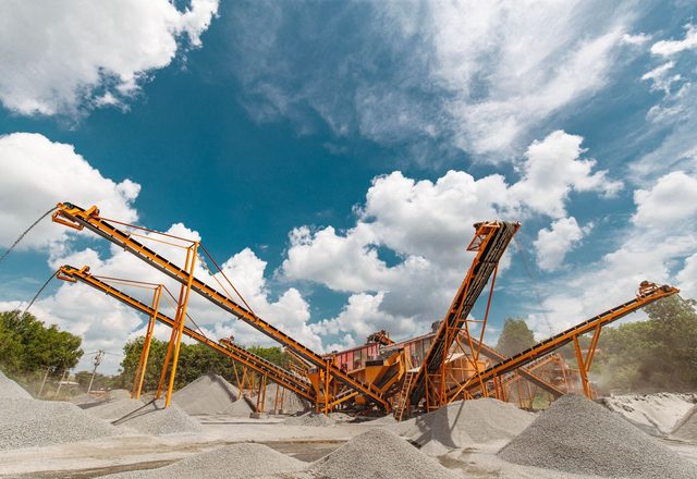 Centrifugal recovery plant